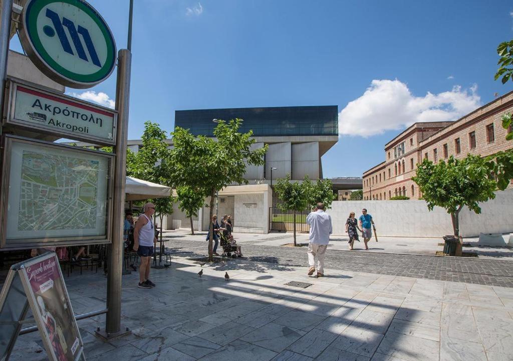 Skip Away From The Acropolis Museum By Athenian Homes Exterior foto